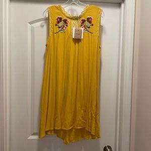 NWT Yellow dress size medium